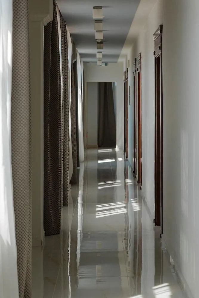 Heaven Hotel Thessaloniki Airport Neon Rysion 4*,
